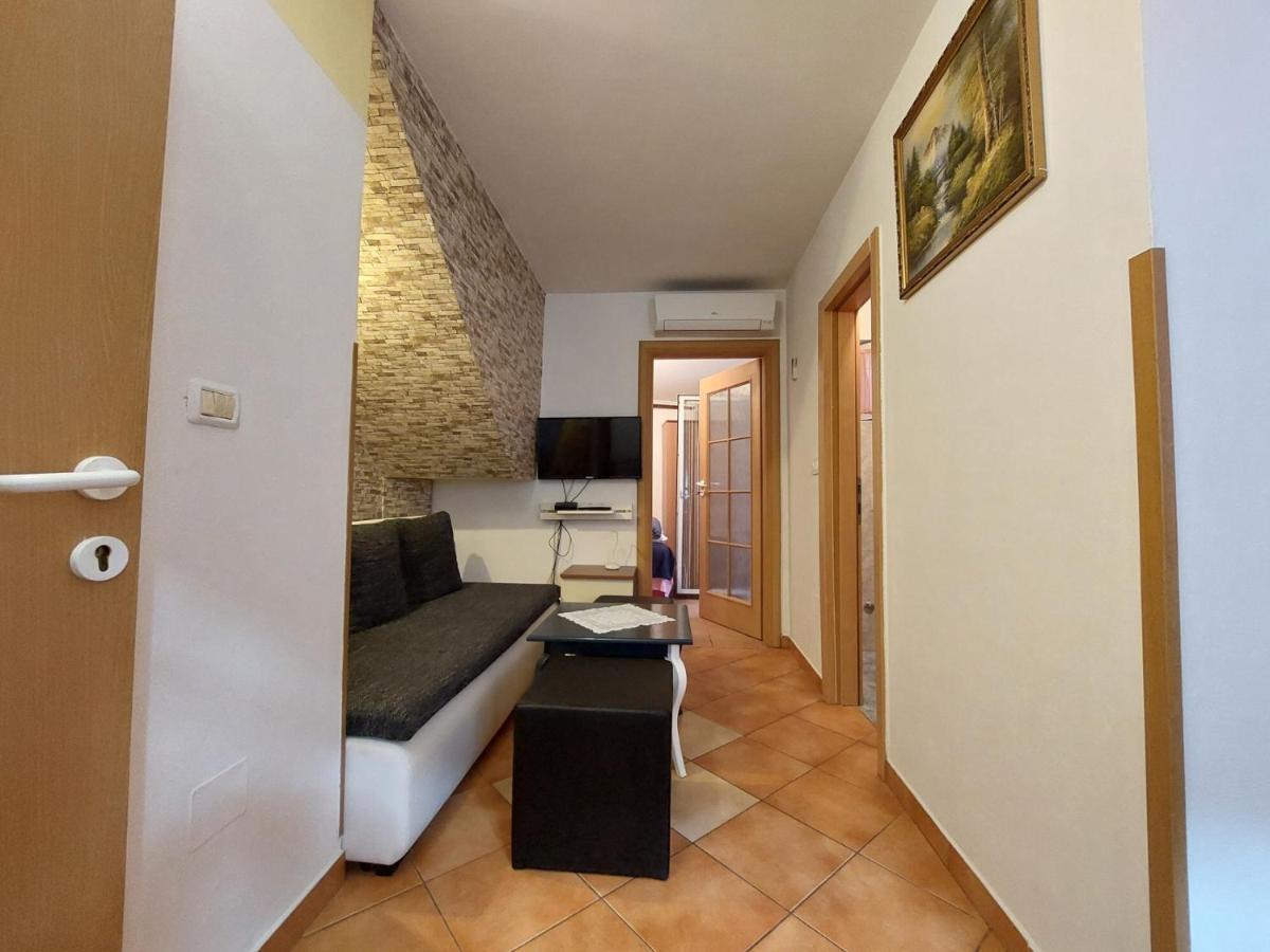 Leona Διαμέρισμα Novigrad Istria Εξωτερικό φωτογραφία
